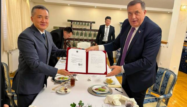 Kako Kina politički ponižava, a ekonomski pljačka BiH!