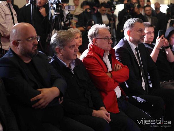 Kako su birači ocijenili Trojku: SDP raste, NiP i NS padaju