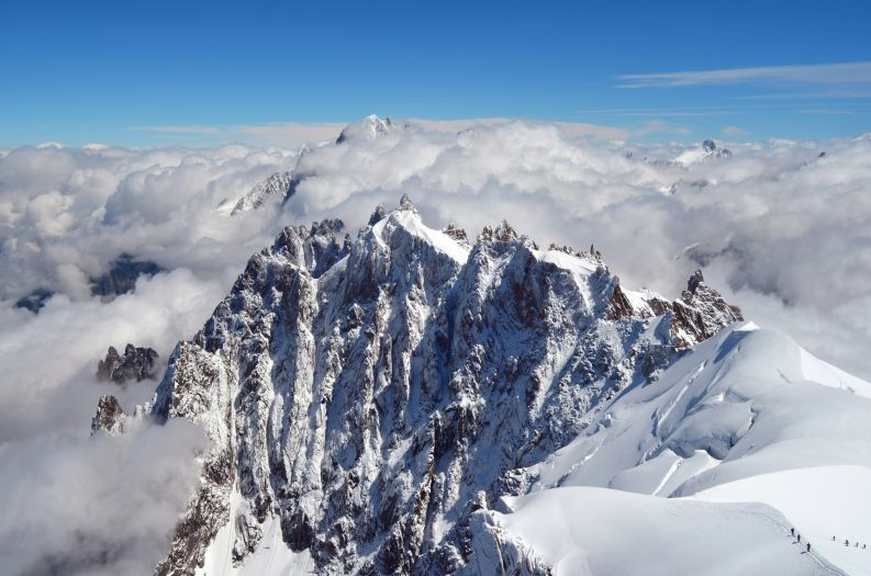 Kakve tajne u sebi krije led sa Mont Blanca?