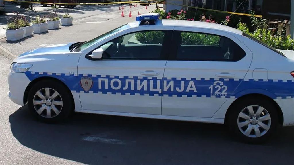 Kamiondžija pokušao podmititi policiju: Novac ostavio u fasciklu
