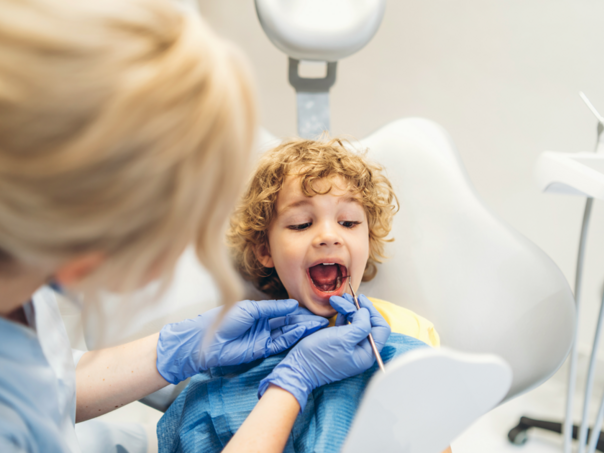 Karijes i dalje među najraširenijim bolestima dječje dobi u FBiH