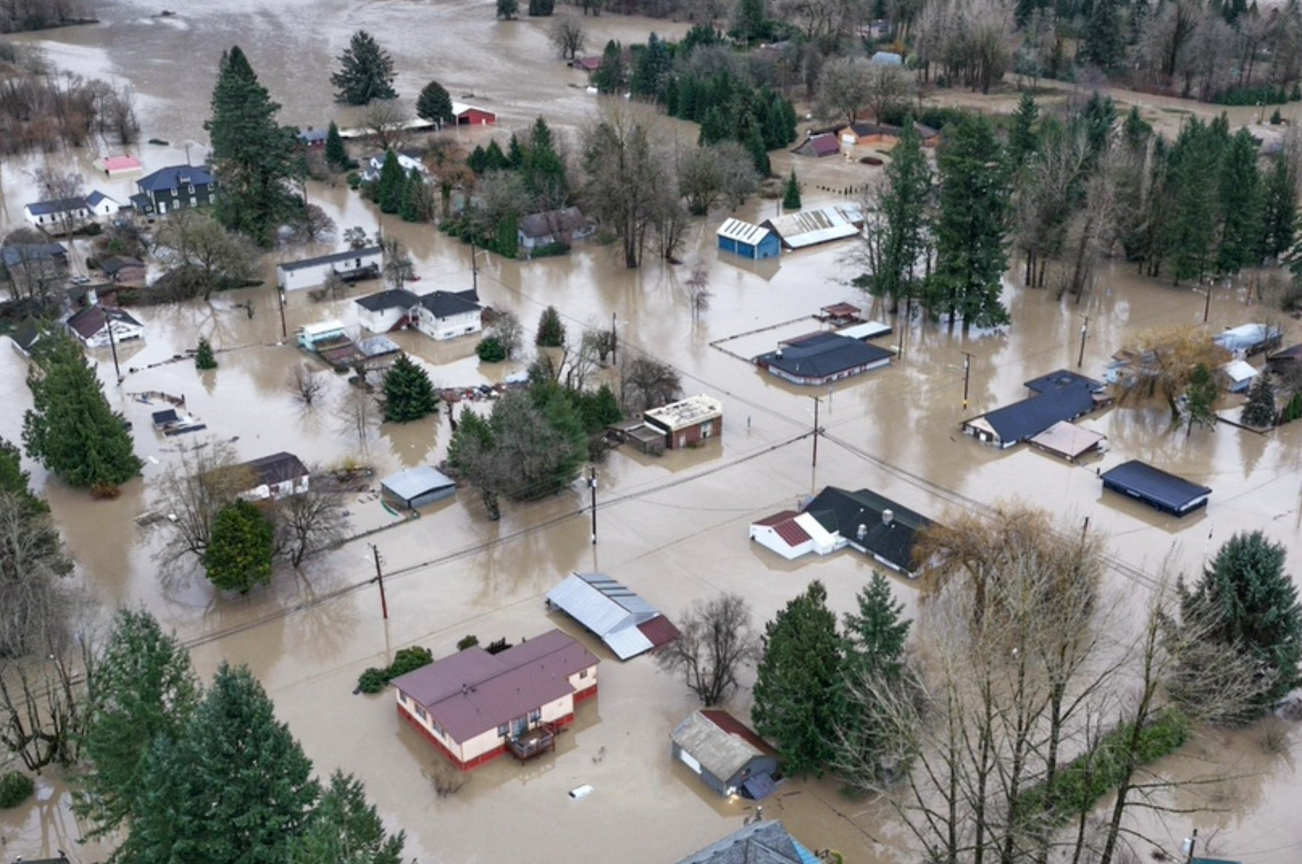 Kataklizmične poplave u Washingtonu: Čitavi gradovi pod vodom