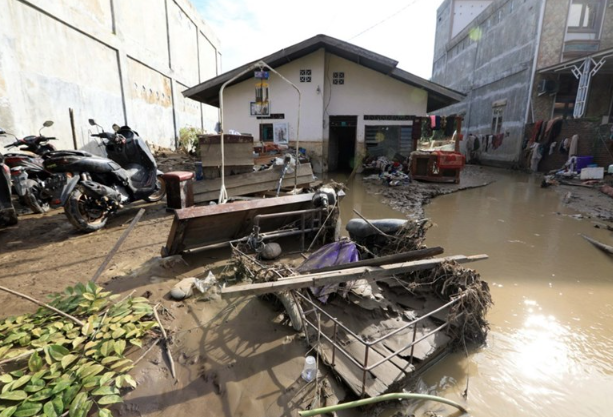 Katastrofalno stanje: Poplave u Indoneziji usmrtile 753 osobe, milion evakuisanih