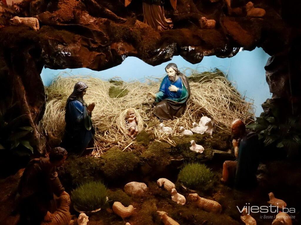 Katolici danas slave Božić, jedan od najradosnijih blagdana