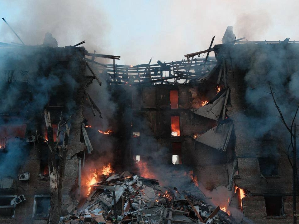 Kijev ponovo meta ruskih raketnih napada: Povrijeđeno najmanje 10 osoba