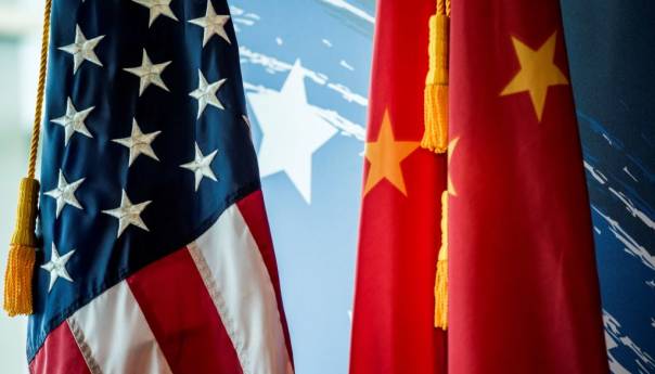 Kina osudila 'barbarske' američke sankcije zvaničnicima Hong Konga