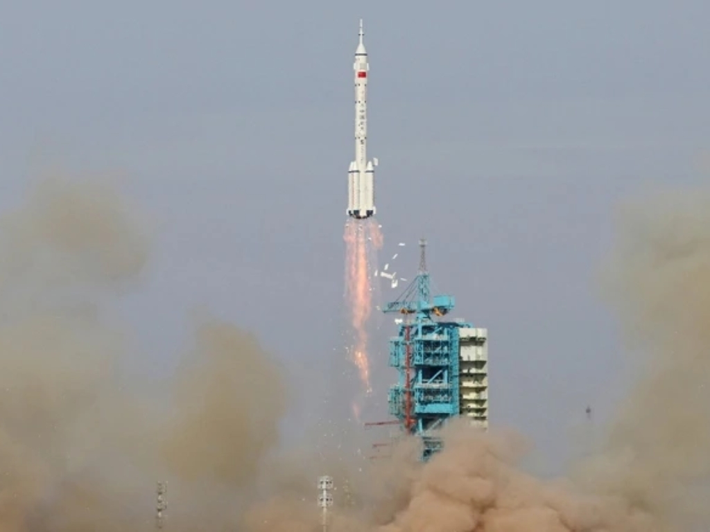 Kineska letjelica Shenzhou-22 lansirana na stanicu Tiangong