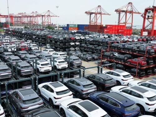 Kineski izvoz automobila prvi put premašio milion vozila mjesečno