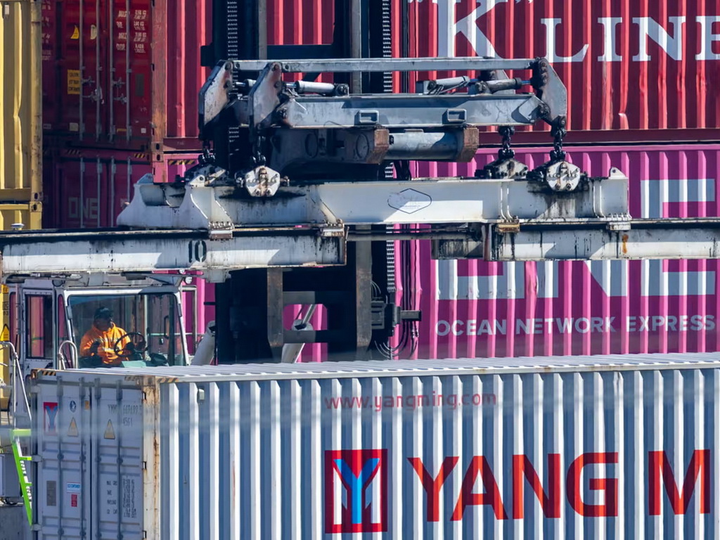 Kineski izvoz porastao u prva dva mjeseca uprkos Trumpovim tarifama