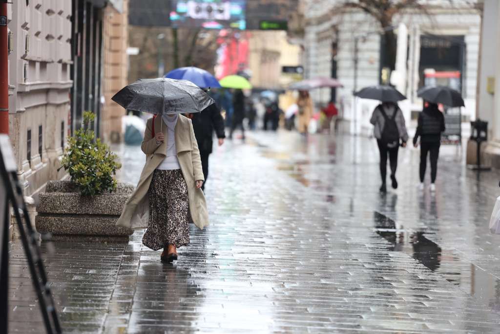 Kišna subota: Bez kišobrana ne izlazite napolje