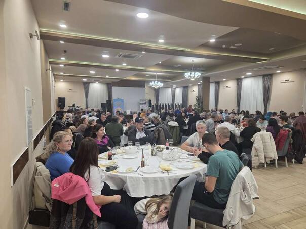 Kladuški pčelari obilježili 14 godina zajedničkog druženja