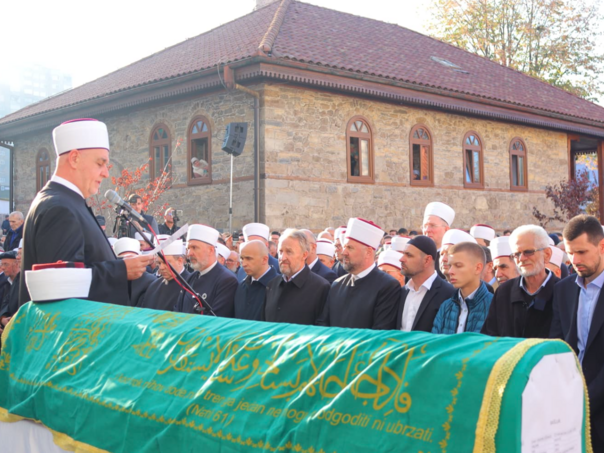 Klanjana dženaza hfz. Mehtiću: Čovjek koji je život posvetio istini
