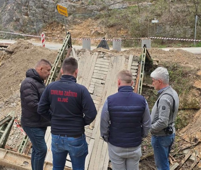 Ključ: Hitna sanacija srušenog mosta u Banjici počinje sutra