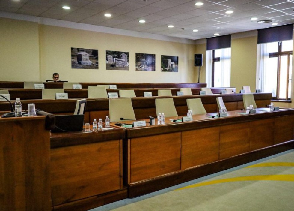 Klub Bošnjaka: Prošla su vremena kada su Bošnjaci nosili bijele trake