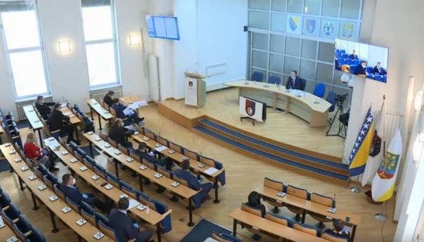 Klub SDA: Podržaćemo novu Vladu KS ako premijer bude Konaković