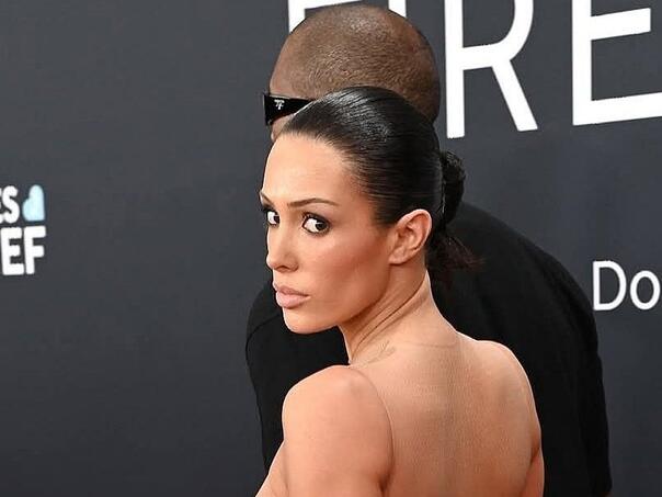 Ko je Bianca Censori? Arhitektica s mafijaškom porodicom ...