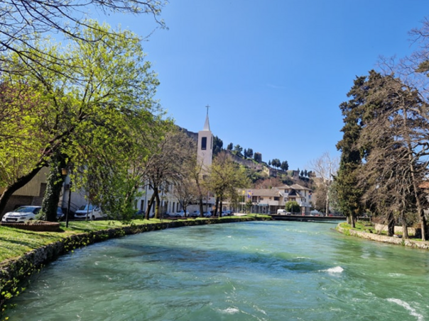 Kod Stoca u nesreći povrijeđena maloljetnica, uhapšen pijani vozač