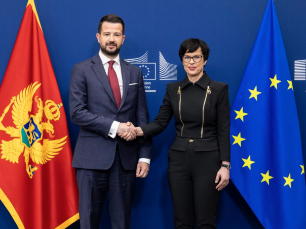 Komesarka Kos u posjeti Crnoj Gori kako bi izrazila podršku putu ka EU