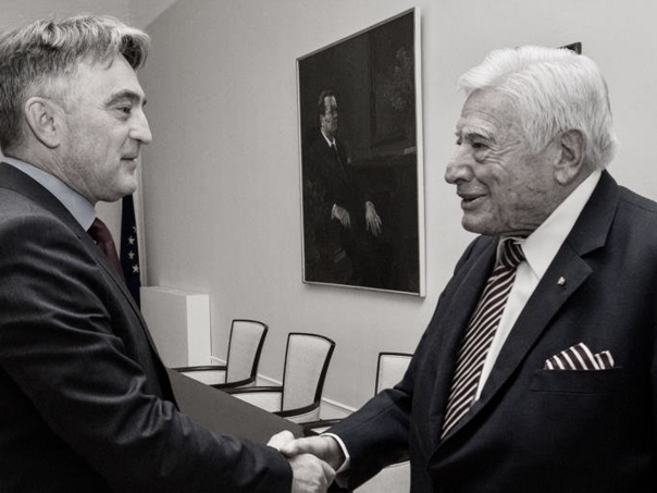 Komšić: Christian Schwarz-Schilling bio je prije svega dobar čovjek