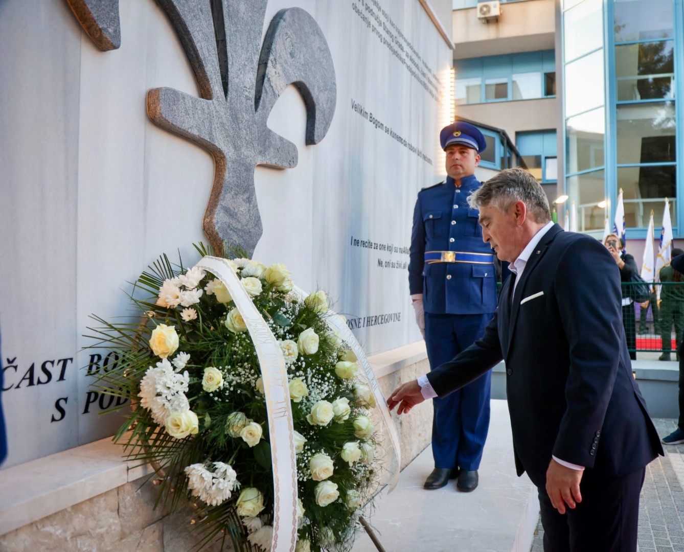 Komšić na obilježavanju formiranja brigada ARBiH i MUP-a: Snaga je samo u nama