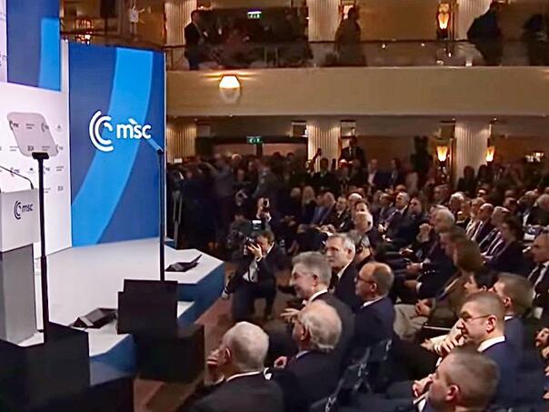 Komšić o Minhenskoj konferenciji: Moramo se probuditi iz snova u kojima nas neko brani, potražimo snagu u sebi