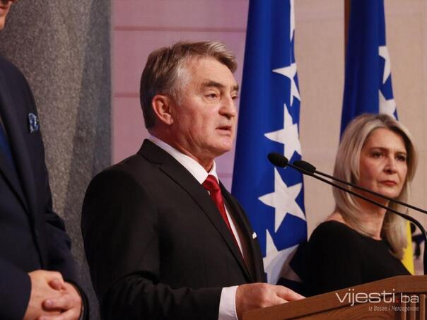 Komšić povodom Dana državnosti BiH: Nije idealna, ali je naša, ostanimo vjerni ovoj zemlji