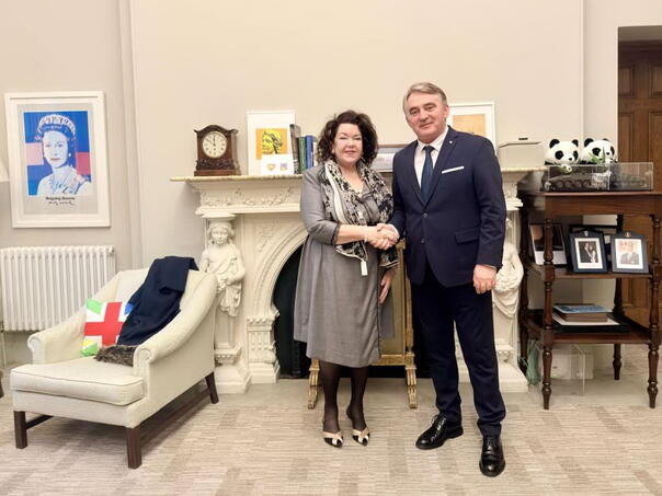 Komšić se sastao sa specijalnom izaslanicom UK za Zapadni Balkan Karen Pierce