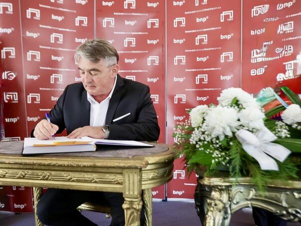 Komšić u Zenici na komemoraciji za petero stradalih planinara