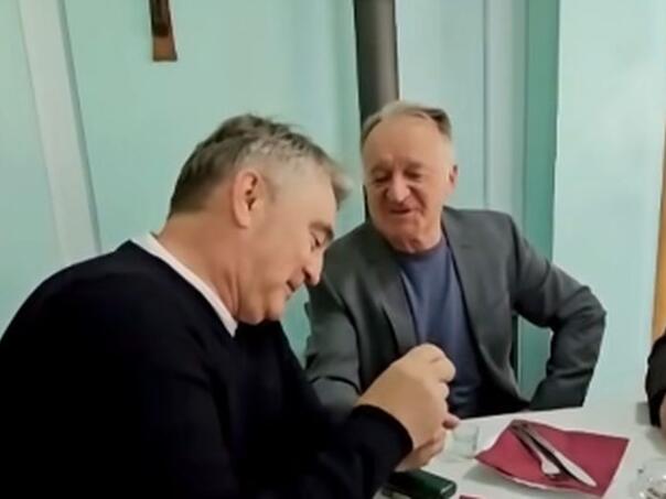 Komšić za Uskrs posjetio Župu sv. Ilije Proroka u Ilijašu