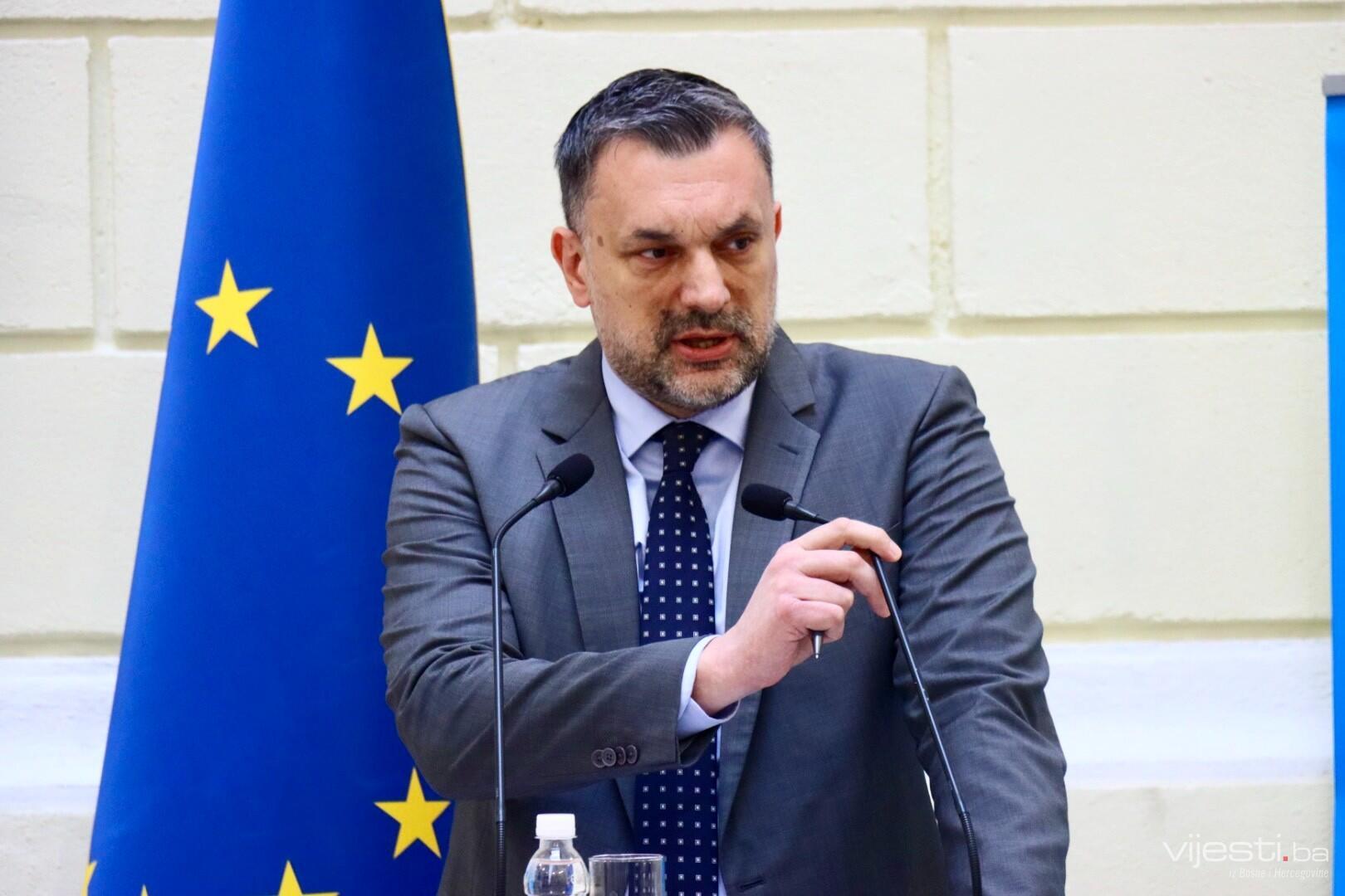Konaković novoj vlasti u Srbiji: "Promijenite odnos prema nama i pomozite Srbima u BiH"