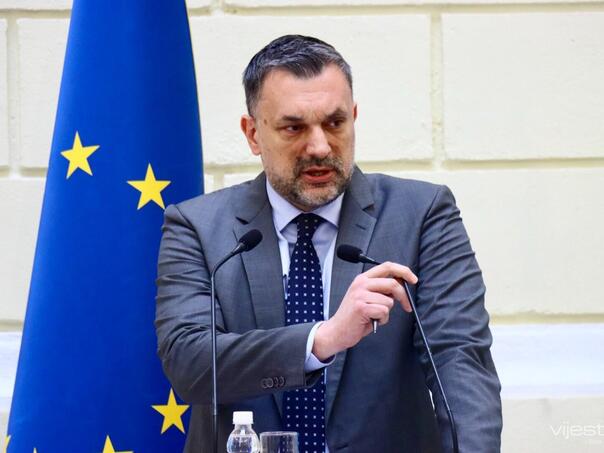Konaković novoj vlasti u Srbiji: "Promijenite odnos prema nama i pomozite Srbima u BiH"