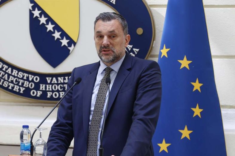 Konaković na ceremoniji otkrivanja spomen-obilježja 'Cvijet Srebrenice' u SAD