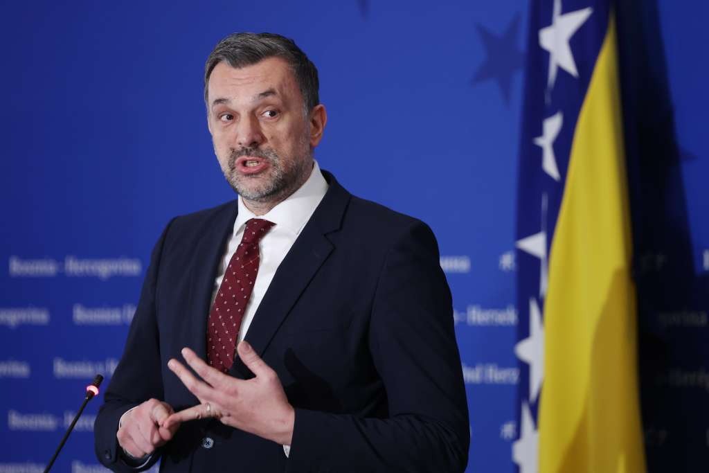 Konaković o ukidanju mjera Dodiku: Nije mogao sam, imao je saveznike