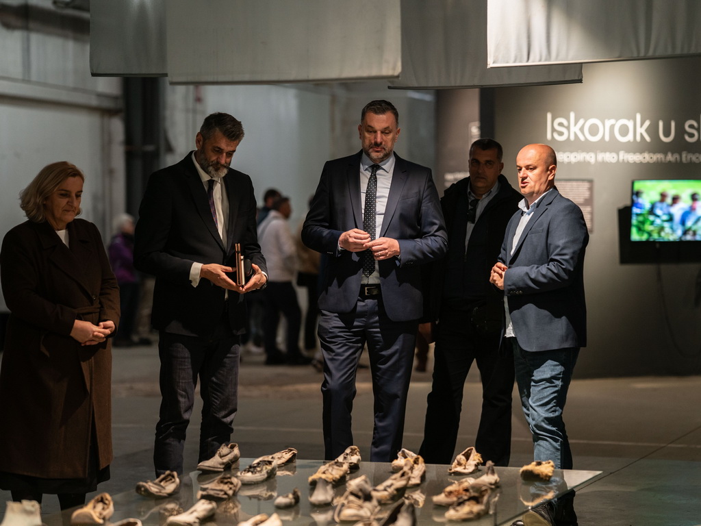 Konaković posjetio Memorijalni centar Srebrenica - Potočari i novootvoreni Muzej genocida