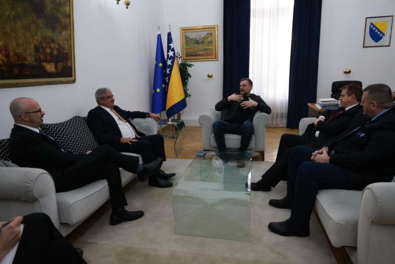 Konaković s američkim diplomatama i investitorima o jačanju energetske sigurnosti BiH