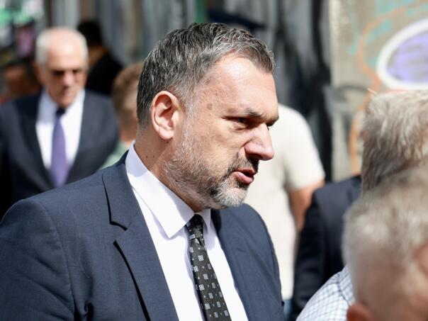 Konaković: Srbiji smeta kolektivna krivica, a Mladića zove svojim generalom