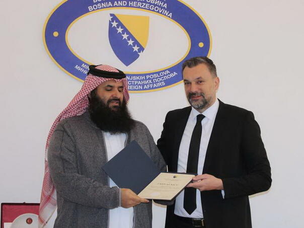 Konaković zahvalio ambasadoru Katara na organizaciji evakuacije bh. državljana iz Gaze