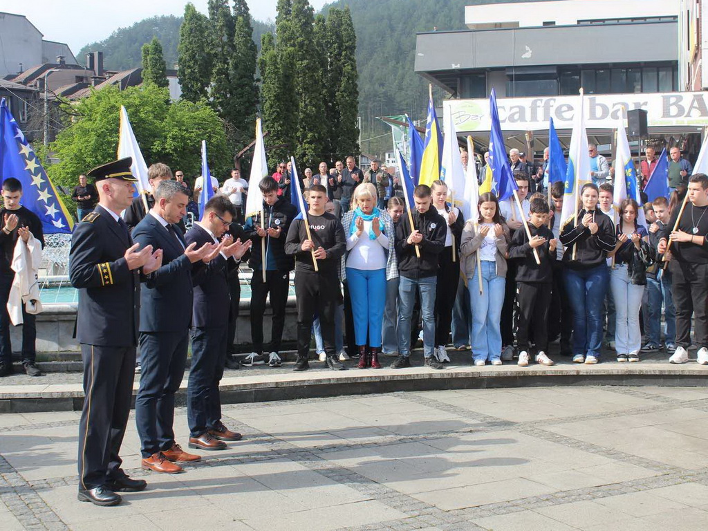 Konjic obilježio Dan Armije RBiH uz sjećanje na šehide i poginule borce