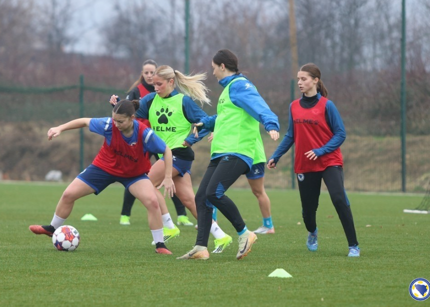 Kontrolni meč U-19 Zmajica sa SFK 2000 u Zenici