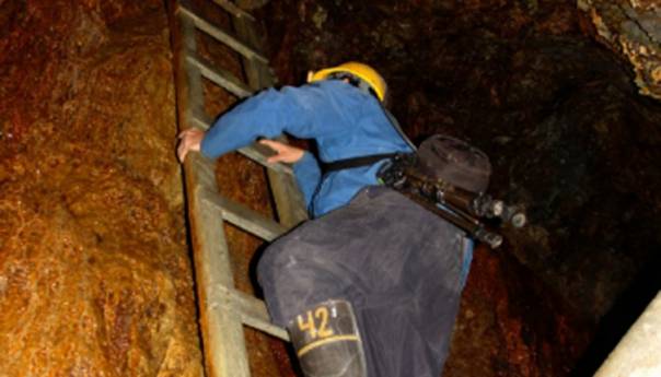 Kopali zlato i zarazili se: 164 rudara oboljela od virusa korona