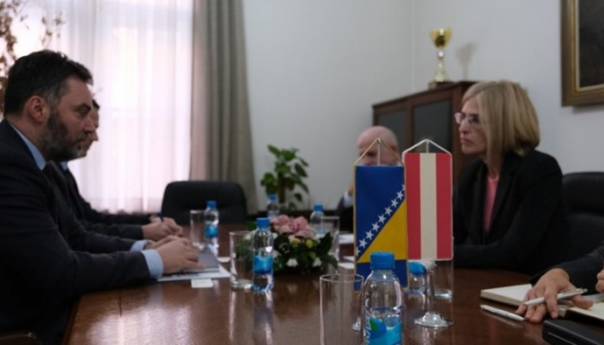 Košarac i Hartman o unapređenju saradnje BiH i Austrije