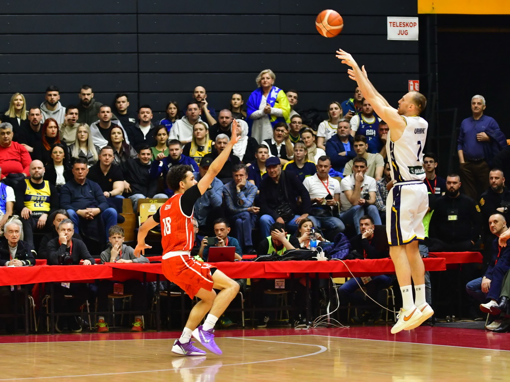 Košarkaši BiH večeras traže novu pobjedu protiv Švicarske