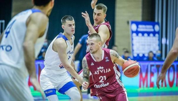 Košarkaši Latvije pobijedili Grčku i zakomplikovali situaciju u grupi s BiH