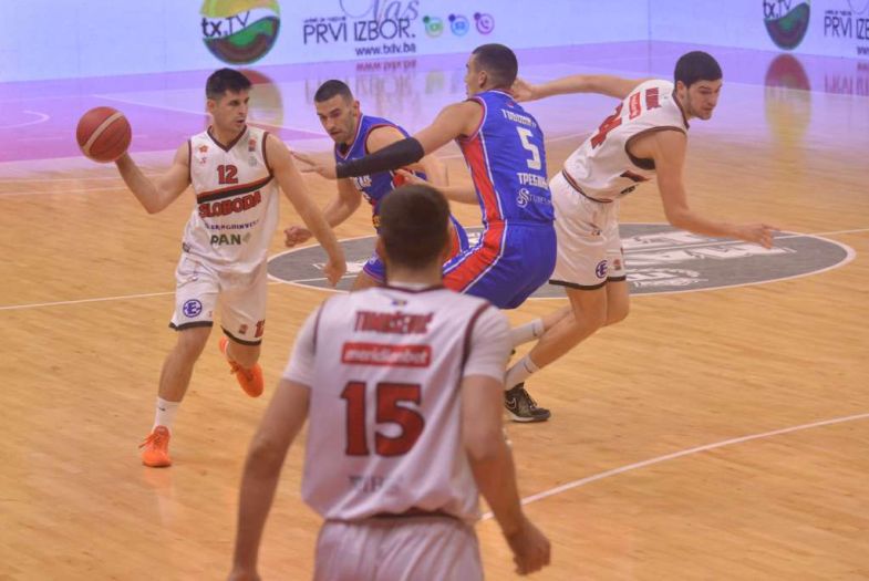 Košarkaši Slobode demolirali Leotar