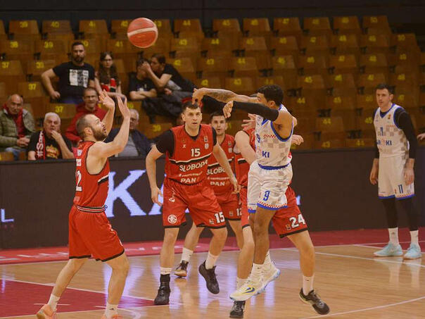 Košarkaši Slobode nakon produžetka pobijedili Široki