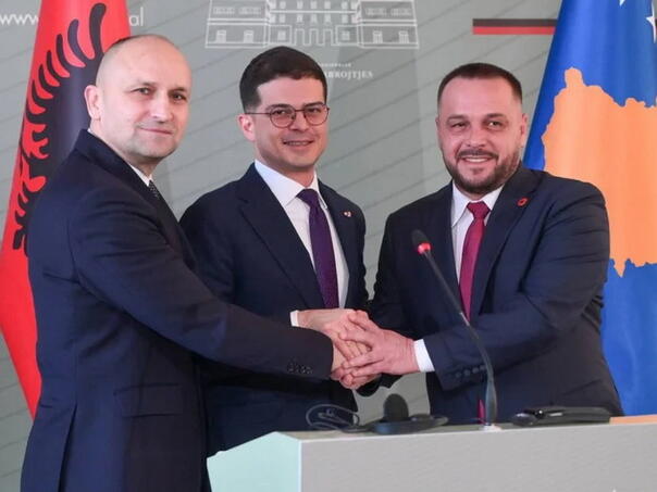 Kosovo, Albanija i Hrvatska planiraju zajedničku kupovinu američkog oružja