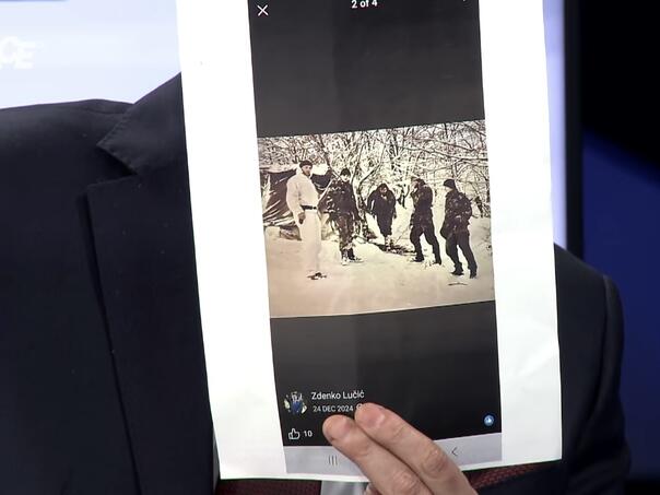 Kovačević pokazao fotografije Lučića iz Gornjeg Vakufa 1993. godine