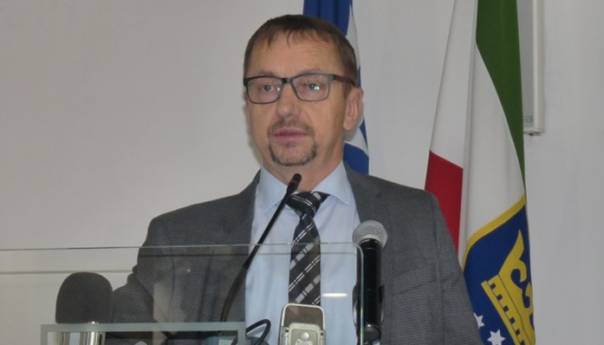 Kozlić: Neću mijenjati plan upisa koji je usvojio Senat Univerziteta u Zenici