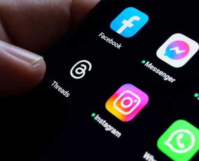 Kraj TikToka i Facebooka za mlađe od 15 godina: Grčka uvodi zabranu 2027.