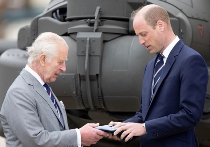 Kralj Charles predao visoku vojnu titulu princu Williamu